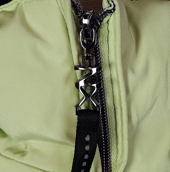 ZeroXposur Green Hooded Puffer Jacket M Down Blend Winter Coat Ski - Picture 8 of 16